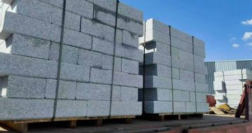 衡阳 路沿石装车出货