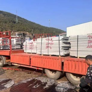 衡阳 芝麻灰花岗岩光面毛板出货日常