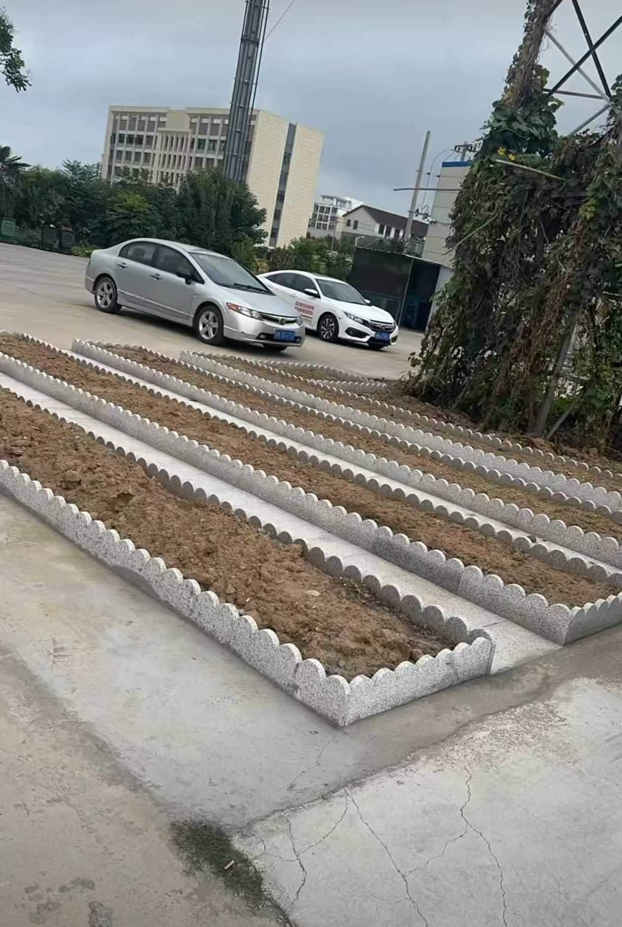 衡阳 花边石、花围石、花园石安装效果